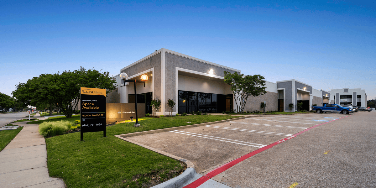 Multi-Tenant Office Complex